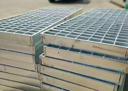 安裝鋼格柵的過程中需要注意的問題有哪些？